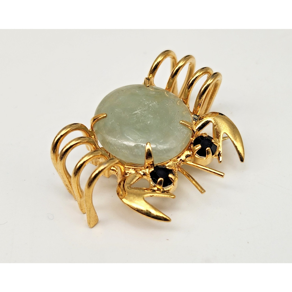 Vintage Gold-Tone Jade Crab Brooch Pin